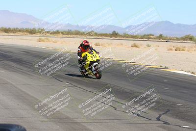 media/Oct-19-2024-CVMA (Sat) [[7df39c5a0d]]/Race 6-Formula Twins-Formula 40 UL/